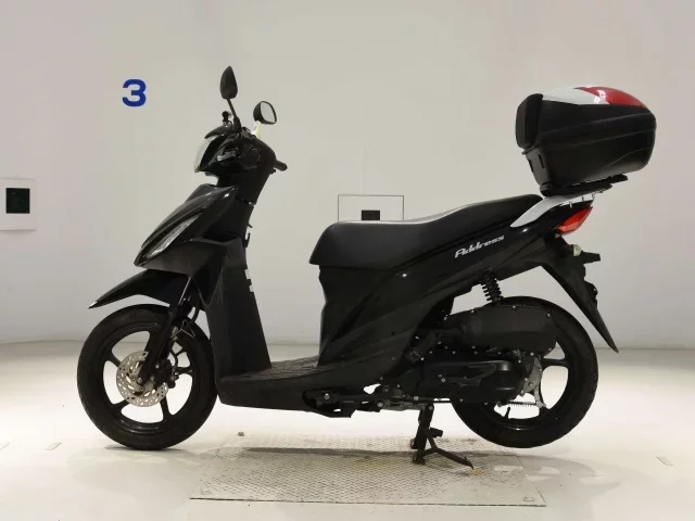 Suzuki ADDRESS110-2