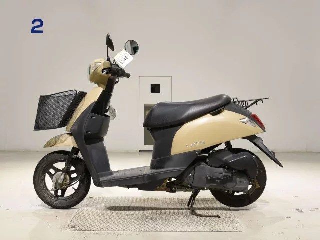 Suzuki LET S