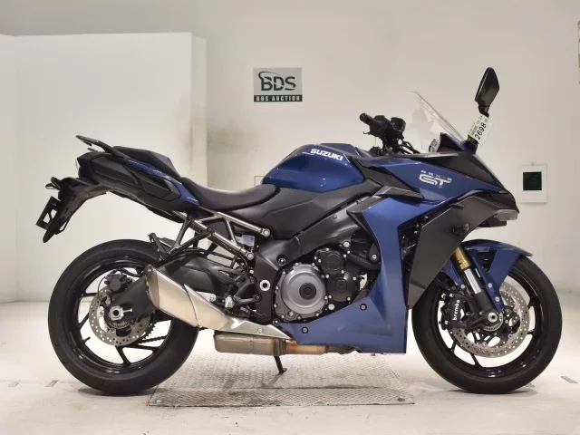 Suzuki GSX-S1000GT лот № 2698 оценка 5  с аукциона в Японии