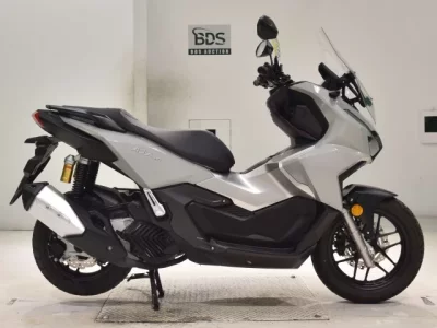 Honda ADV160