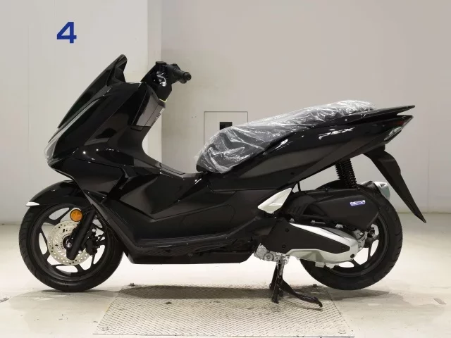 Honda PCX125-4