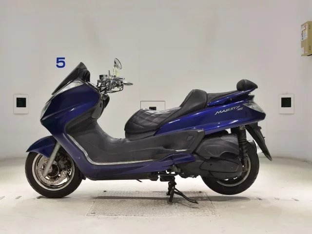 Yamaha MAJESTY 400