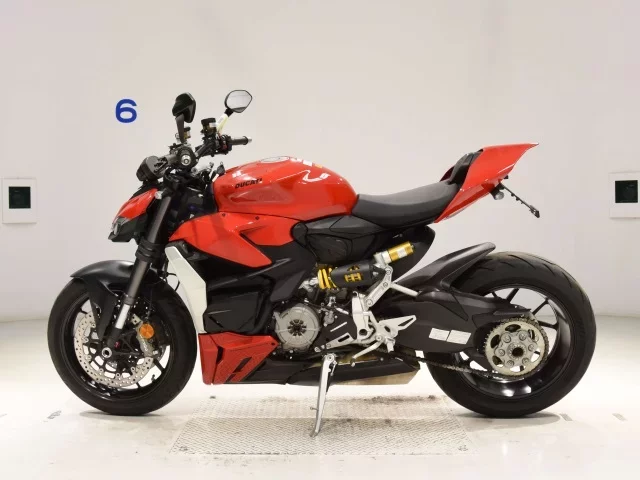 Ducati DUCATI STREET FIGHTER V2