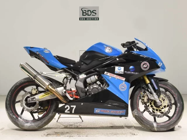 Honda CBR250RR лот № 0367 оценка 4  с аукциона в Японии
