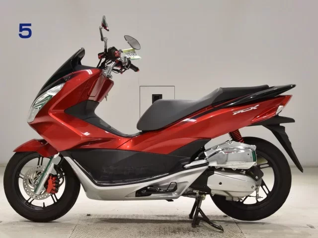 Honda PCX125-2