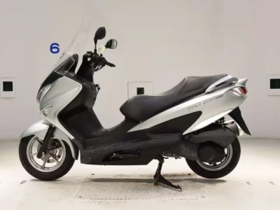 Suzuki BURGMAN200  с аукциона в Японии