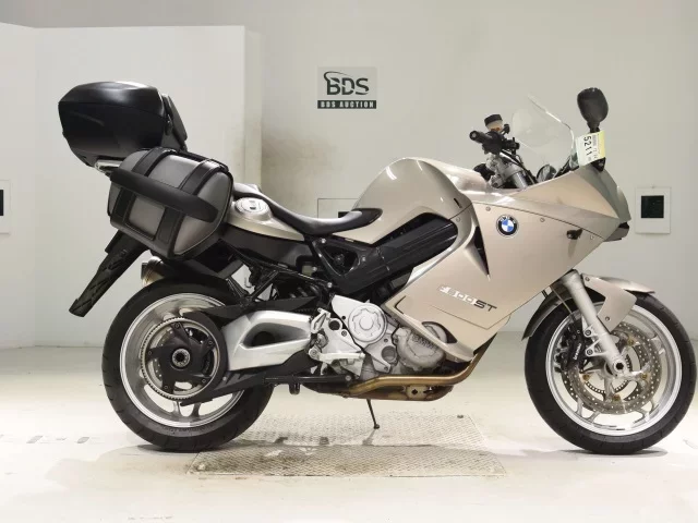 BMW  F800ST лот № 5211 оценка 4  с аукциона в Японии