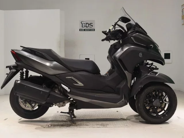 Yamaha TORI CITY 300 лот № 5147 оценка 4  с аукциона в Японии