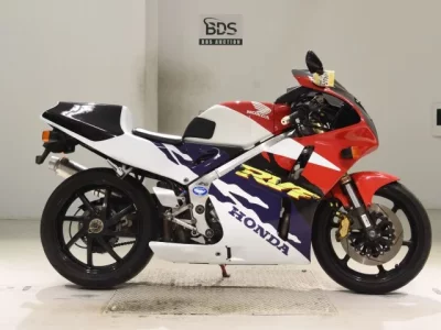 Honda RVF400