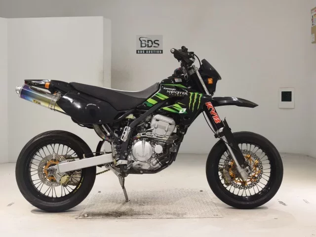 Kawasaki D-TRACKER