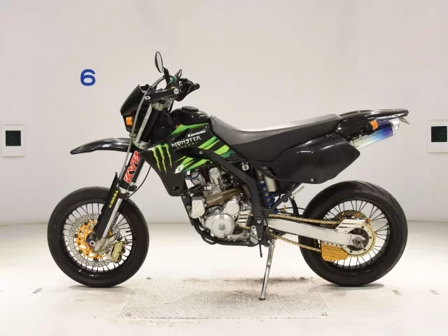 Kawasaki D-TRACKER