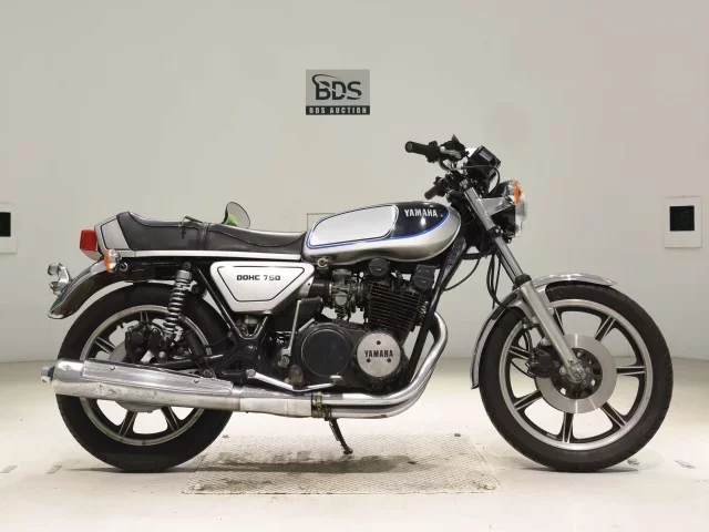 Yamaha GX750