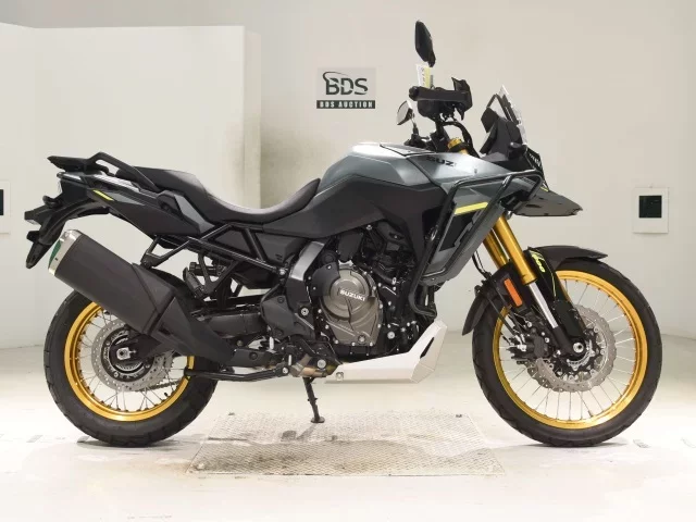 Suzuki V STROM 800DE лот № 5182 оценка 7  с аукциона в Японии