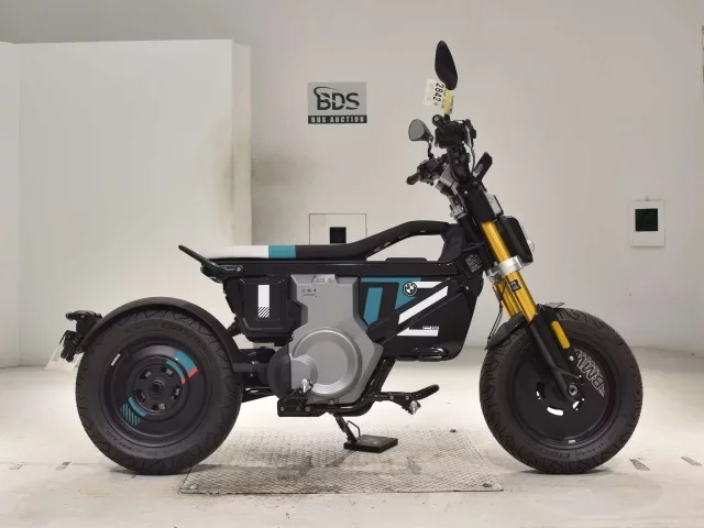 Other BMWCE02
