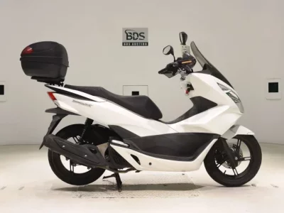 Honda PCX125-2