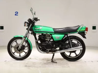 Kawasaki Z250FT