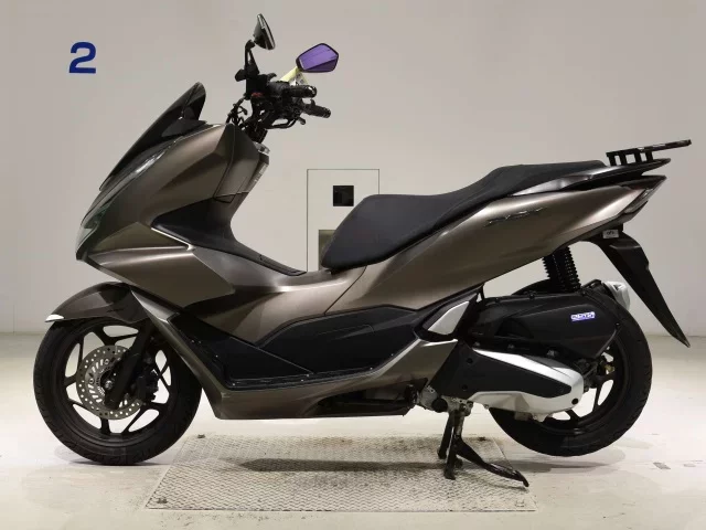 Honda PCX125-4