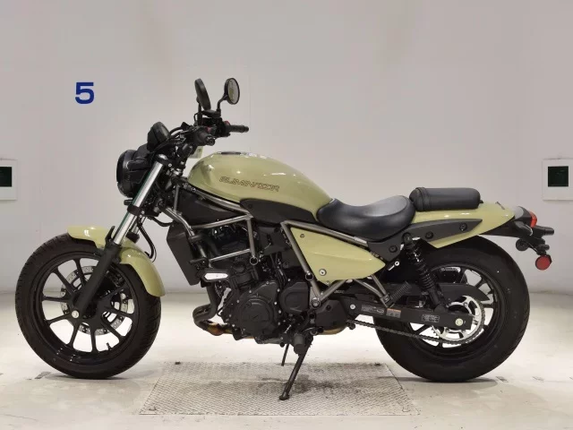 Kawasaki ELIMINATOR 400-3