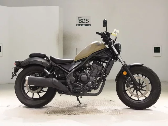 Honda REBEL
