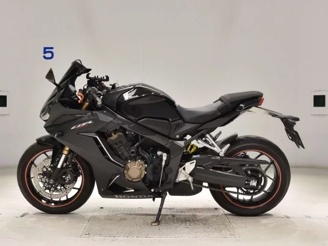 Honda CBR650R