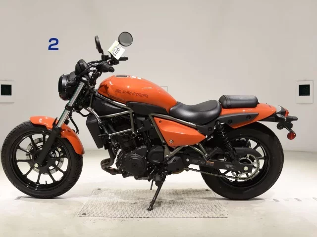 Kawasaki ELIMINATOR 400-3