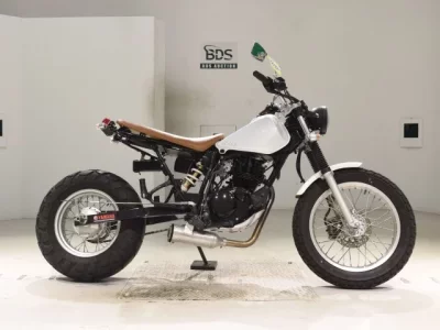 Yamaha TW225
