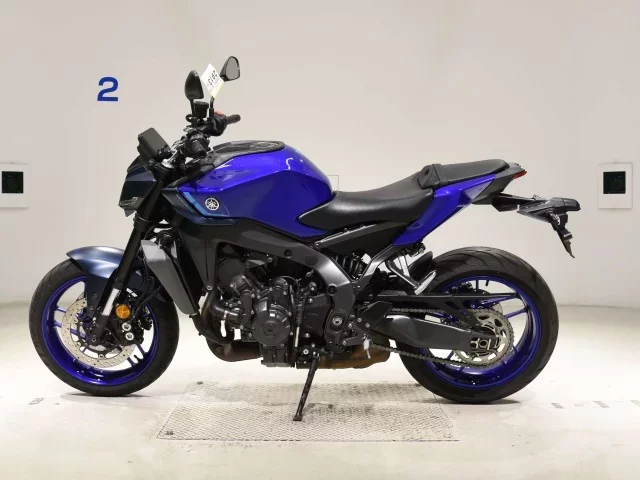Yamaha MT-09-2