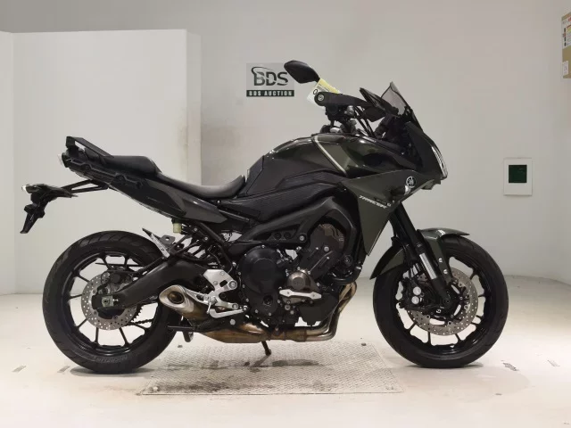 Yamaha MT-09 лот № 0156 оценка 5  с аукциона в Японии