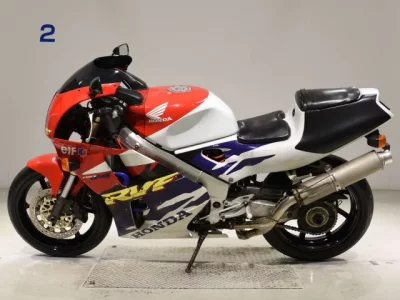 Honda RVF400
