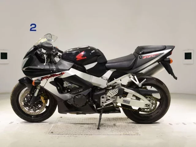 Honda CBR900RR
