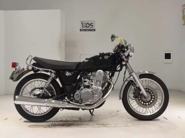 Yamaha SR400-4