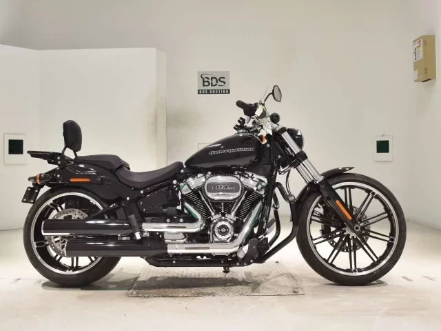 Harley-Davidson HARLEY FXBRS1870 лот № 5123 оценка 5  с аукциона в Японии