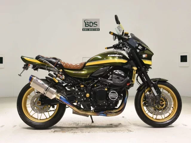 Kawasaki Z900RS лот № 5224 оценка 5  с аукциона в Японии