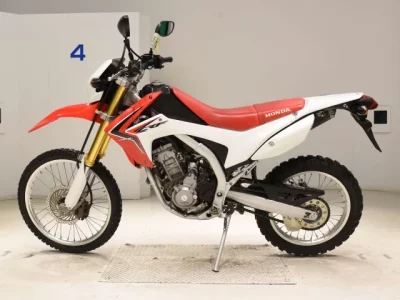 Honda CRF250L лот № 7909 оценка 5  с аукциона в Японии 2