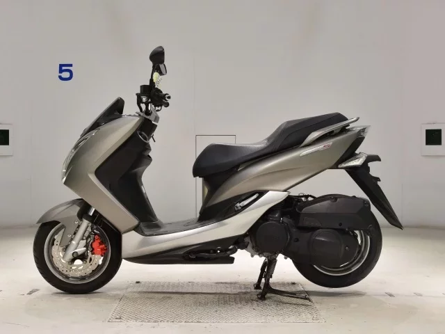 Yamaha MAJESTY 155S