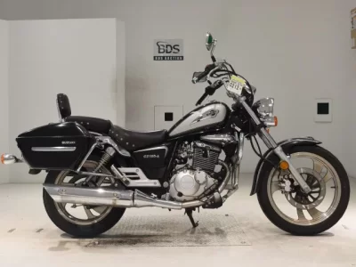 Suzuki GZ150-A