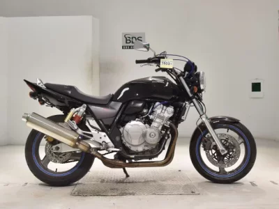 Honda CB400SFV-4