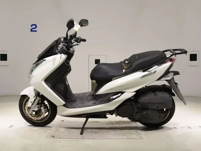 Yamaha MAJESTY 155S