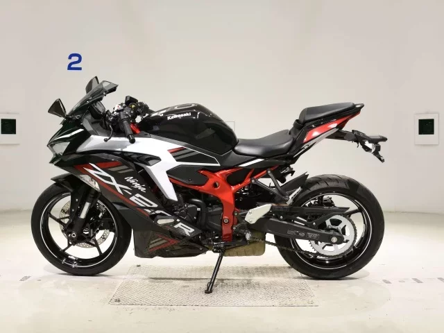 Kawasaki ZX-25R