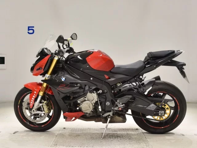 BMW BMW S1000R