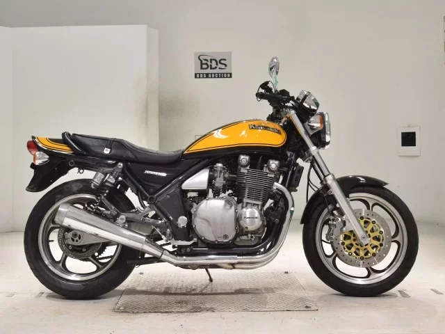 Kawasaki ZEPHYR1100 лот № 0158 оценка 4  с аукциона в Японии