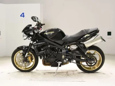 Triumph TRIUMPH STREET TRIPLE R  с аукциона в Японии
