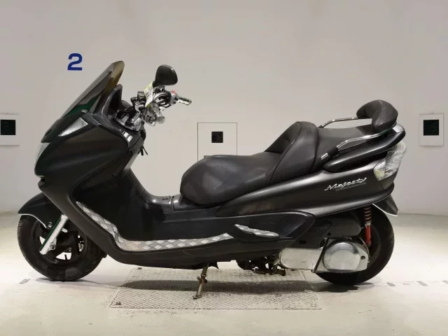 Yamaha MAJESTY 250C
