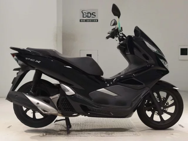 Honda PCX125-3