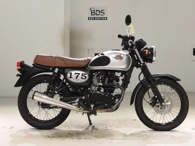 Kawasaki W175SE