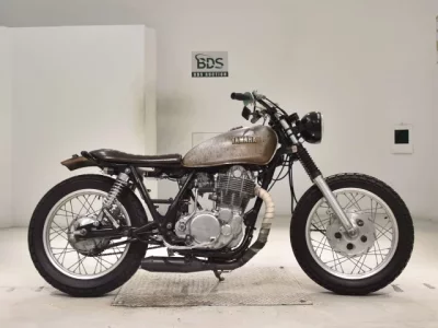 Yamaha SR500-2