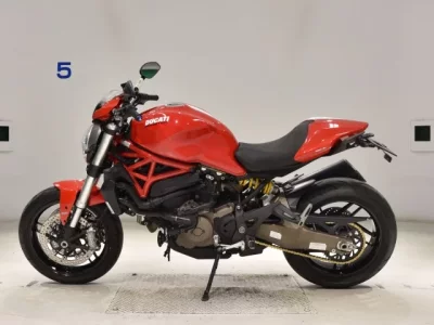 Ducati DUCATI M821 STRIPE  с аукциона в Японии