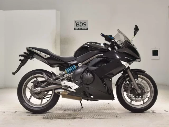 Kawasaki ER-6F лот № 0431 оценка 4  с аукциона в Японии