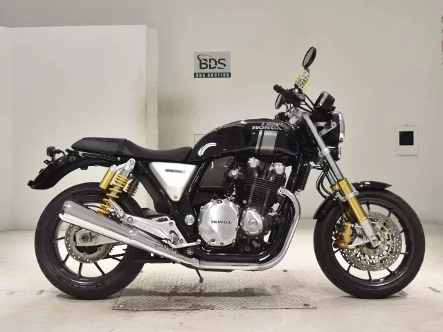 Honda CB1100RS