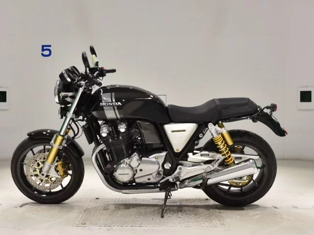 Honda CB1100RS